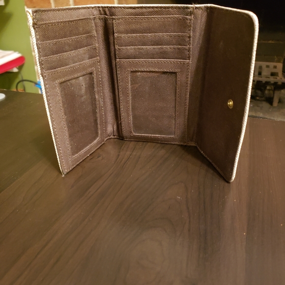 Collection bright wallet - Picture 4 of 6